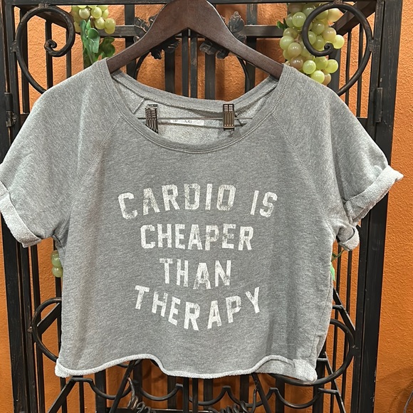 Cardio is cheaper than therapy half sweatshirt. Size M. - Picture 1 of 6